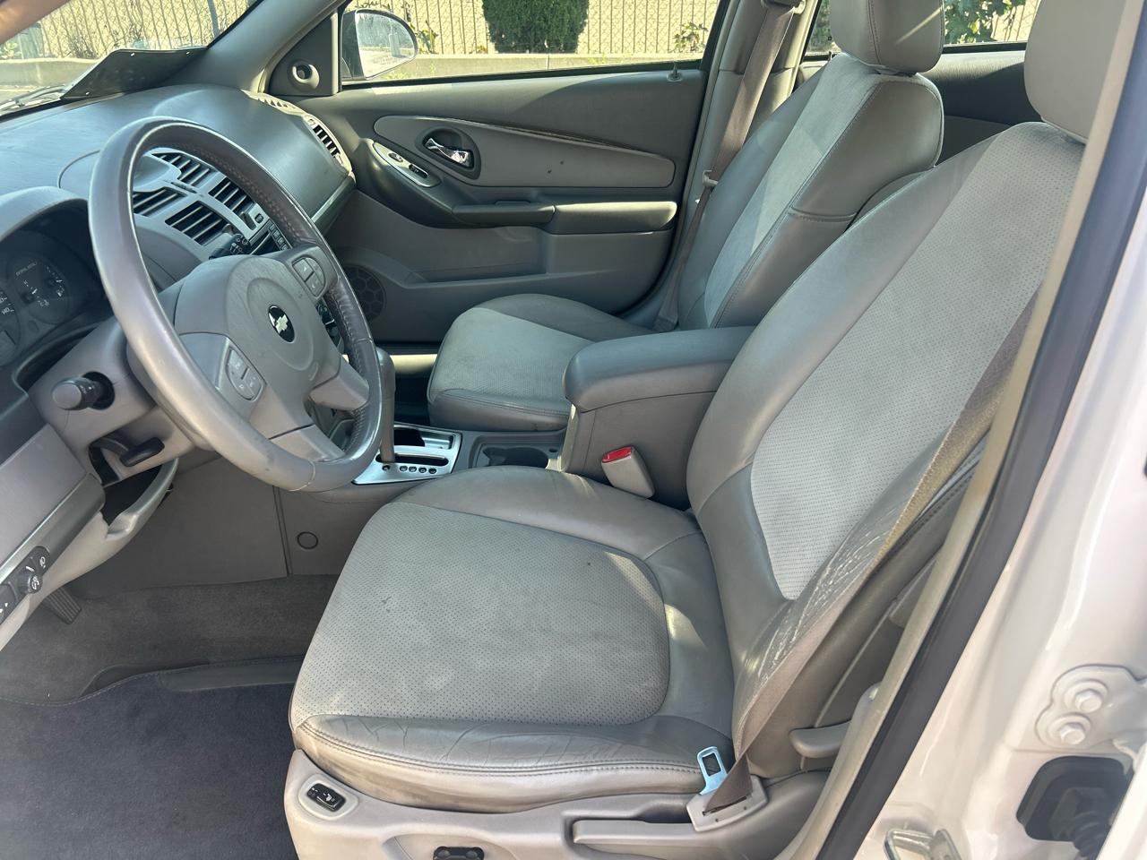 Chevrolet Malibu Maxx 4dr Sdn LT 2005