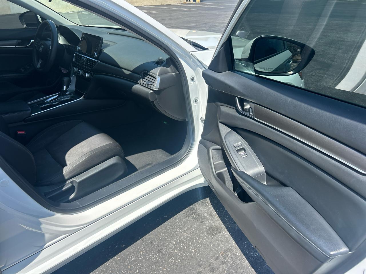 Honda Accord Sedan LX 1.5T CVT 2018