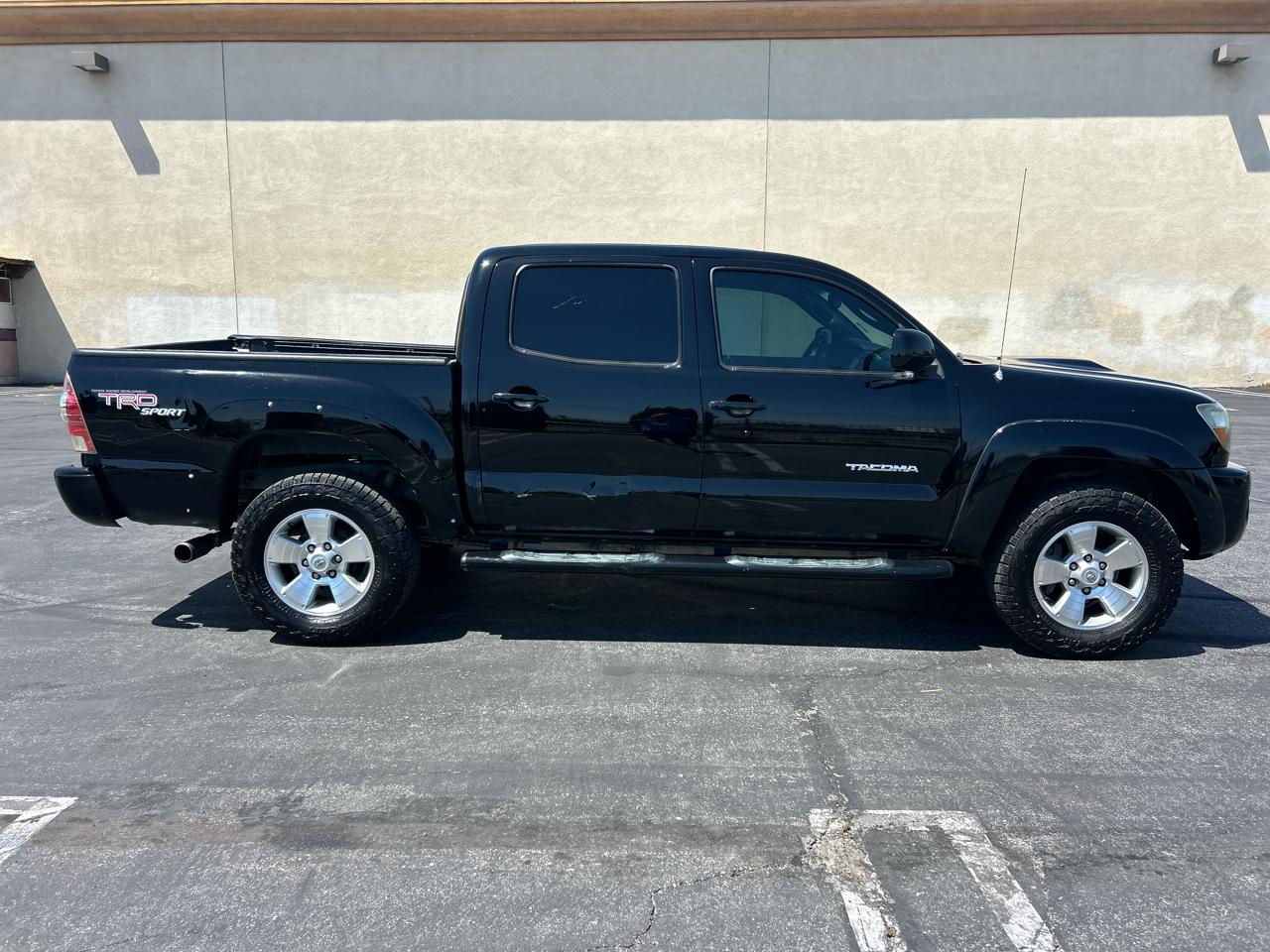 Toyota Tacoma 2WD Double V6 AT PreRunner (Natl) 2011