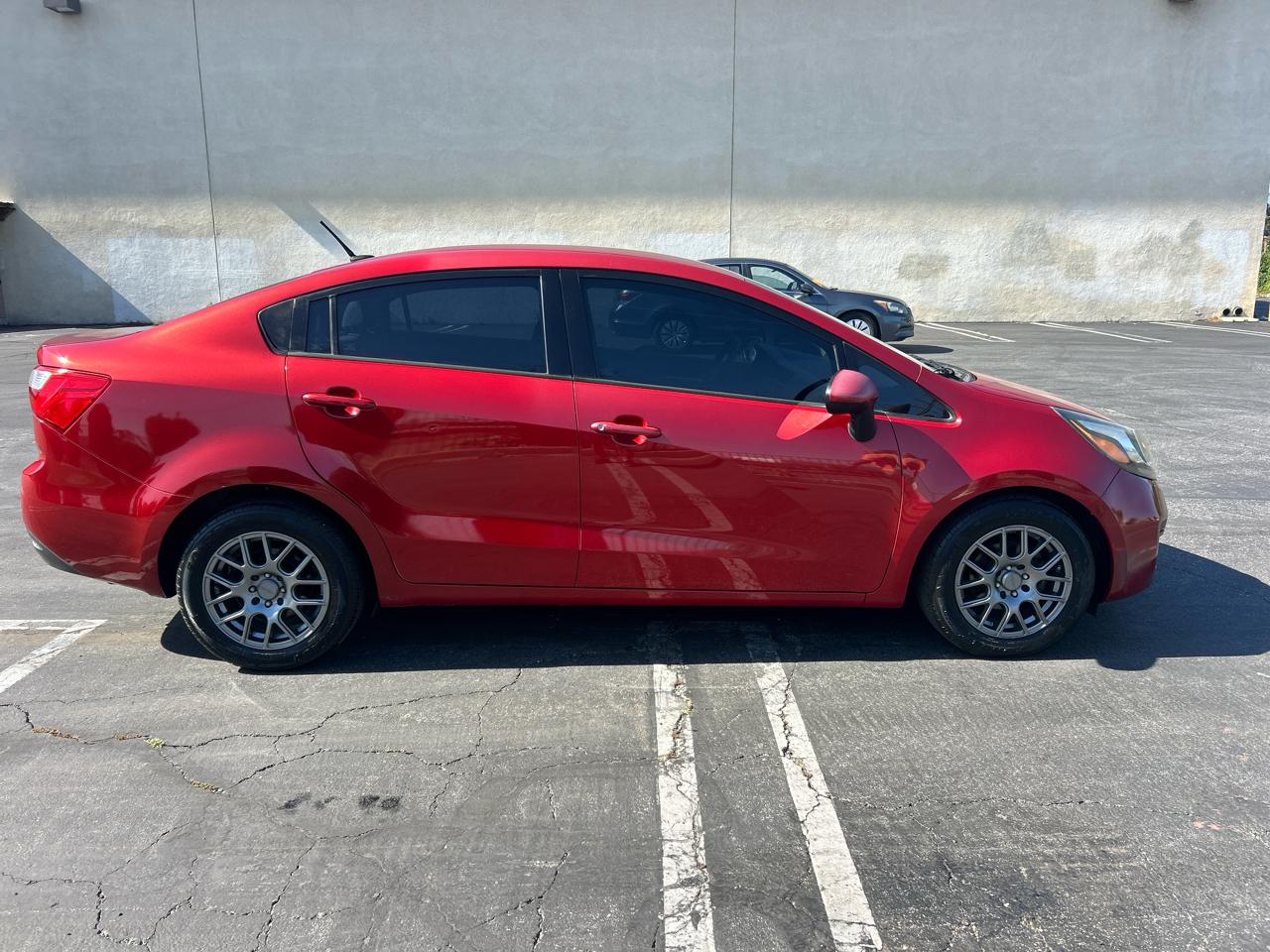 Kia Rio 4dr Sdn Auto LX 2014
