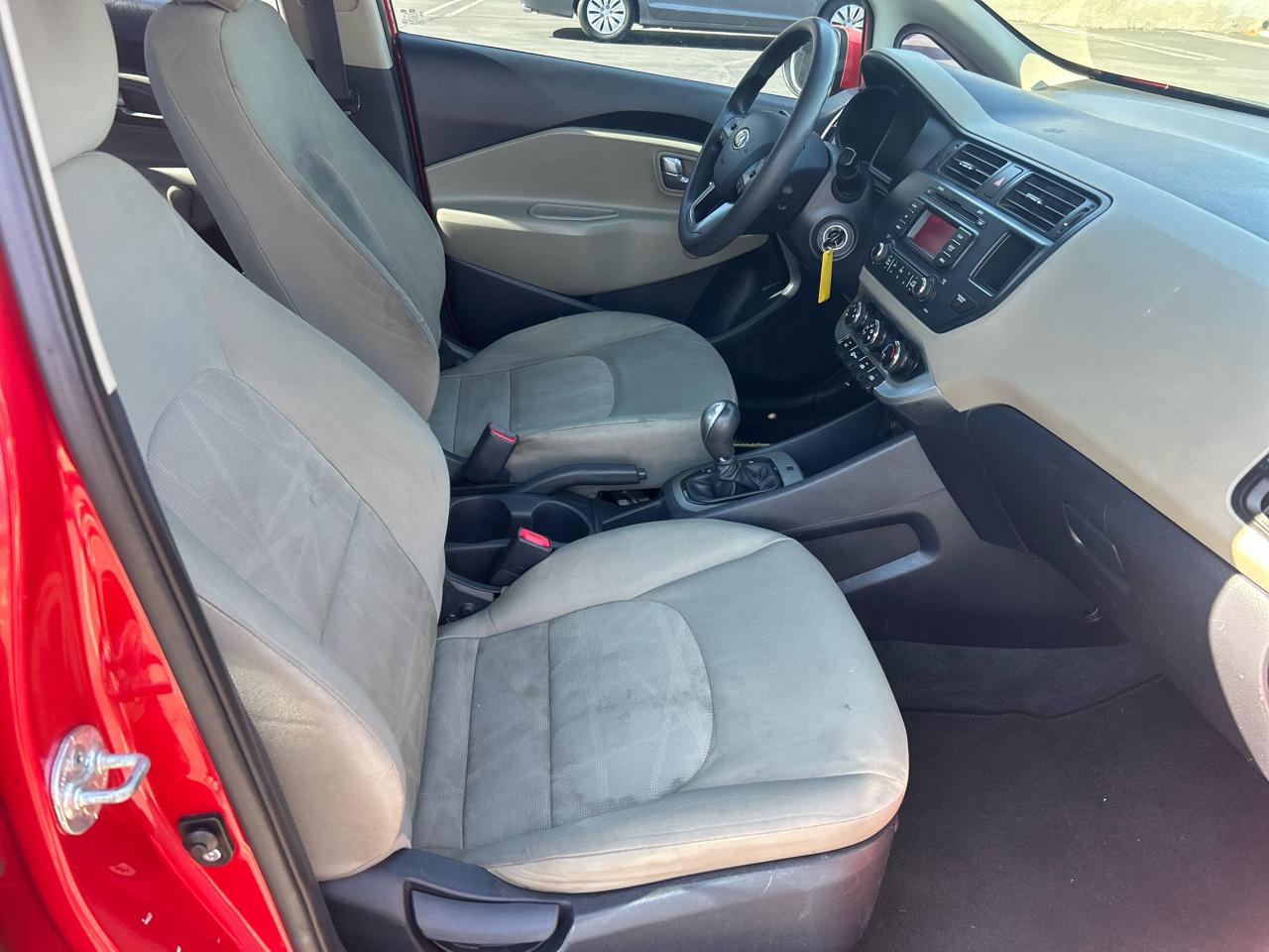 Kia Rio 4dr Sdn Auto LX 2014
