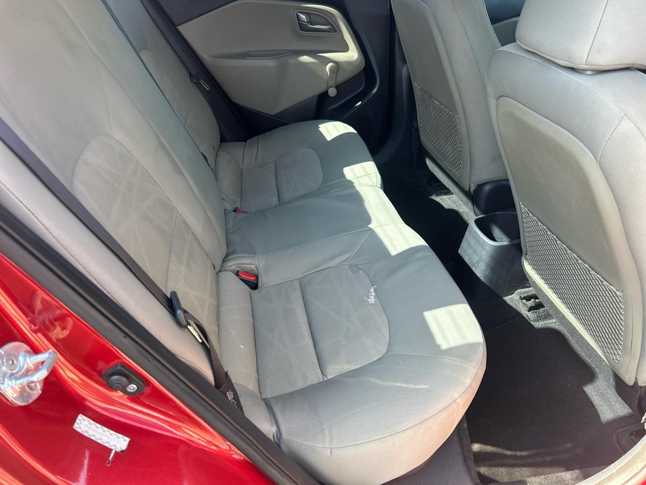 Kia Rio 4dr Sdn Auto LX 2014