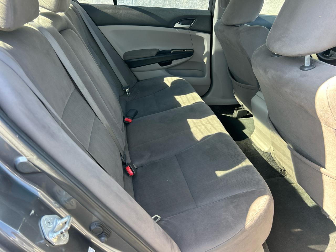 Honda Accord Sdn 4dr I4 Auto LX 2011