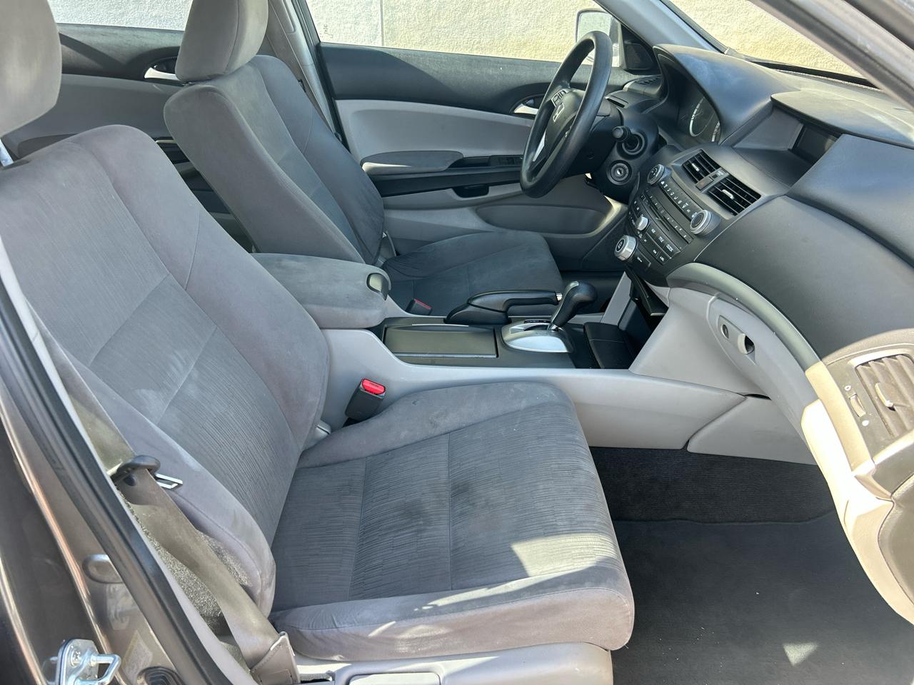 Honda Accord Sdn 4dr I4 Auto LX 2011