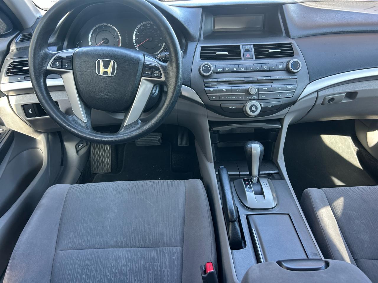 Honda Accord Sdn 4dr I4 Auto LX 2011