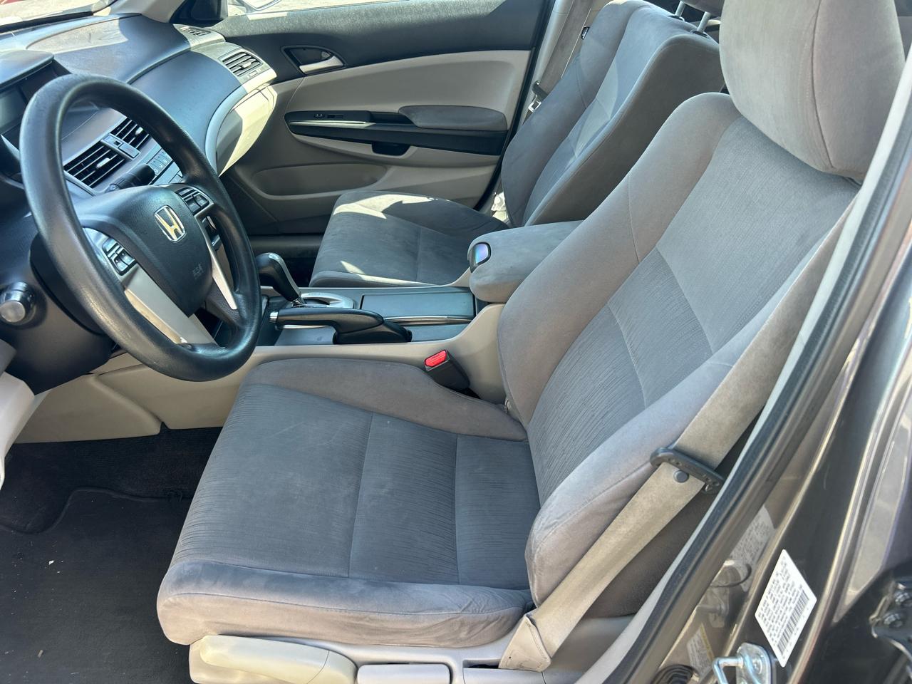 Honda Accord Sdn 4dr I4 Auto LX 2011