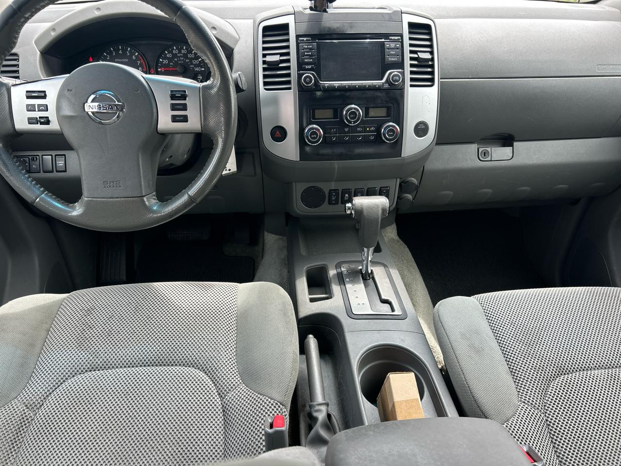 Nissan Frontier 2WD Crew Cab SWB Auto SV 2016