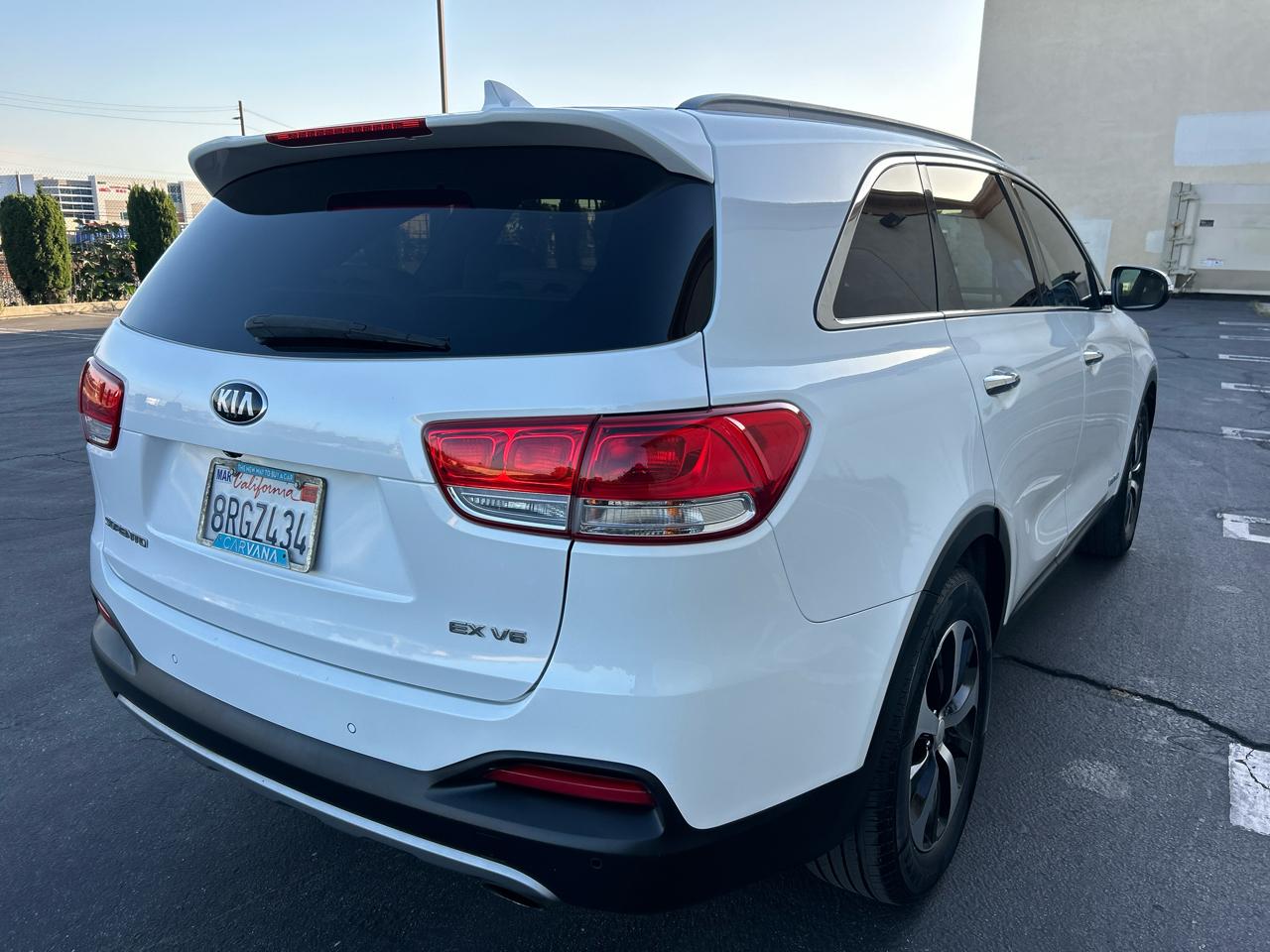 Kia Sorento AWD 4dr 3.3L EX 2016