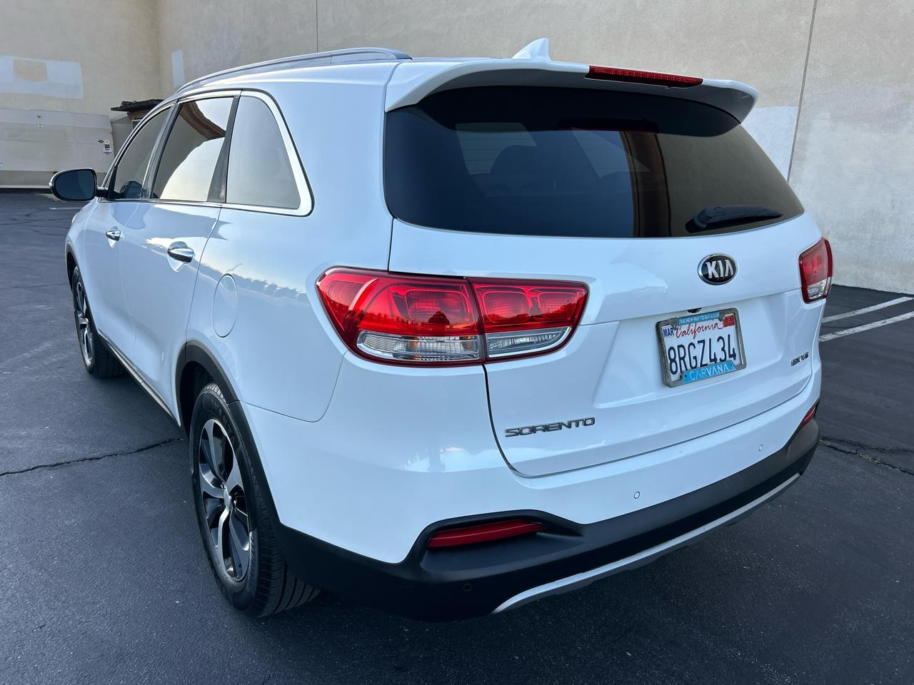 Kia Sorento AWD 4dr 3.3L EX 2016