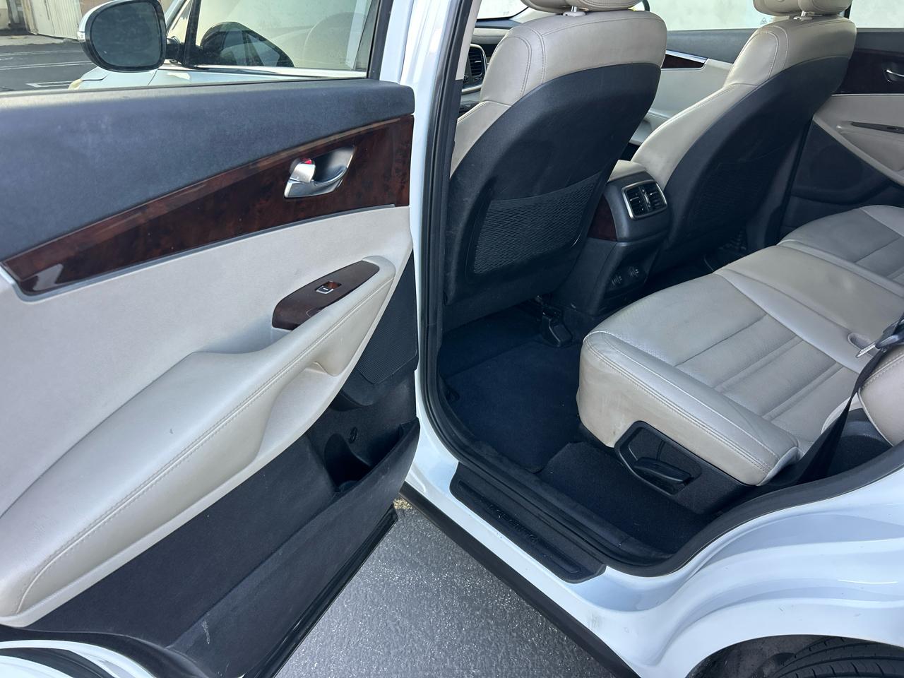 Kia Sorento AWD 4dr 3.3L EX 2016