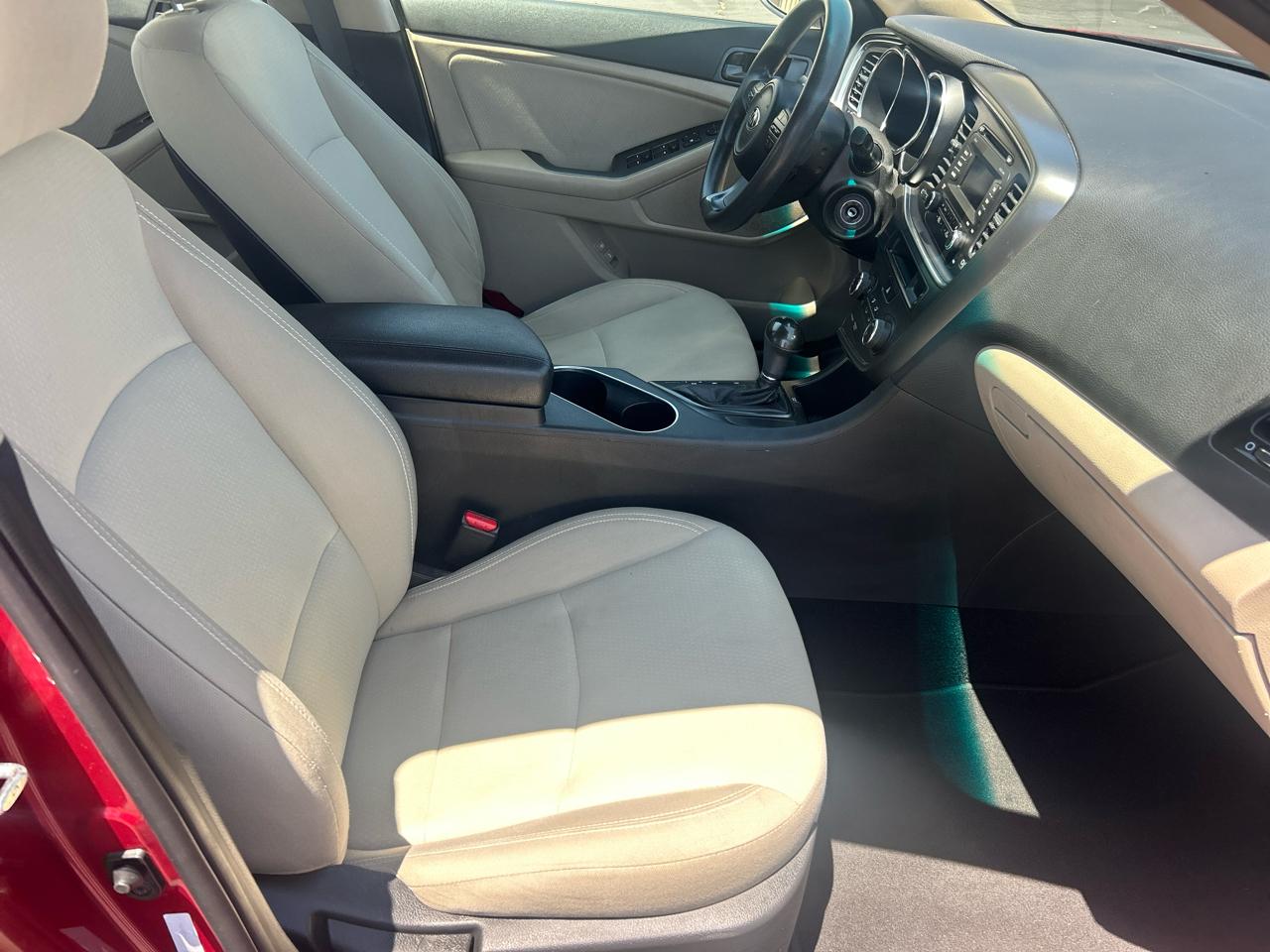Kia Optima 4dr Sdn LX 2014