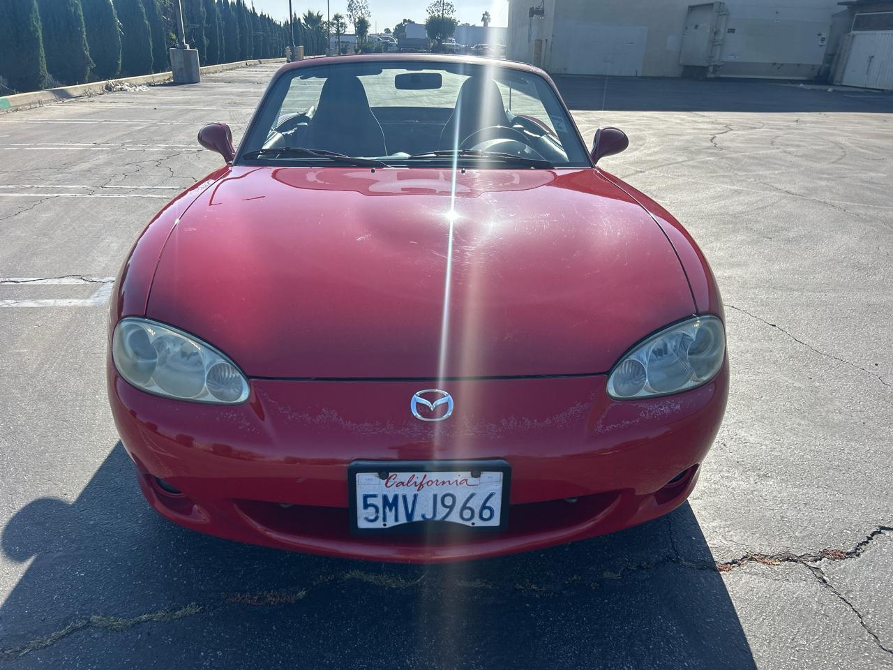 Mazda MX-5 Miata 2dr Conv Cloth Auto 2005