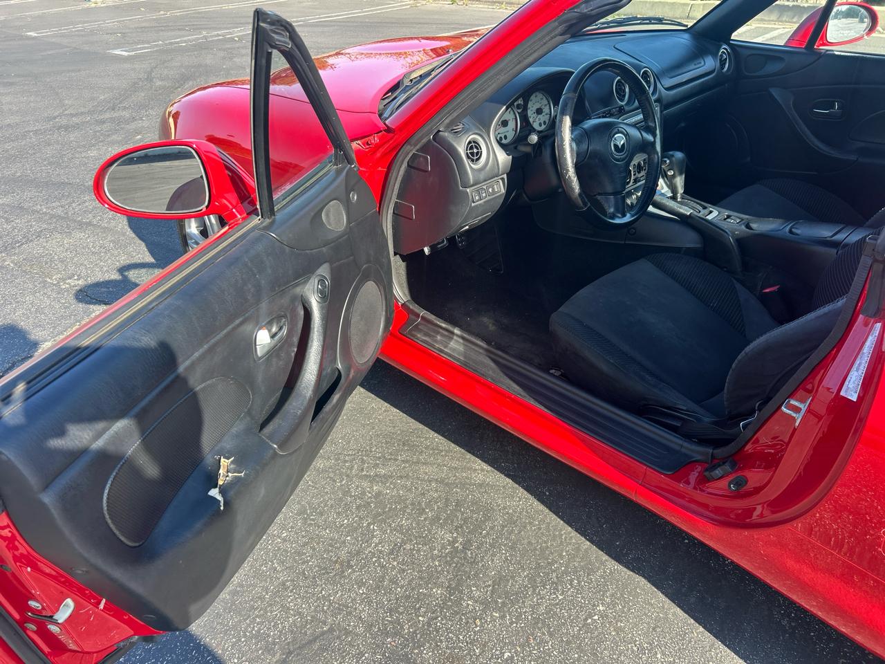 Mazda MX-5 Miata 2dr Conv Cloth Auto 2005