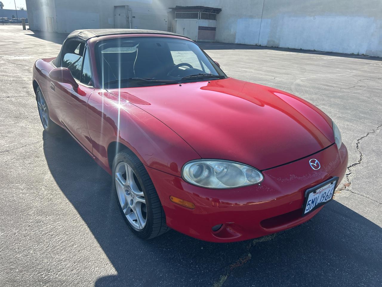 Mazda MX-5 Miata 2dr Conv Cloth Auto 2005