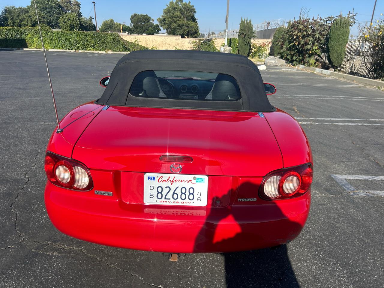 Mazda MX-5 Miata 2dr Conv Cloth Auto 2005
