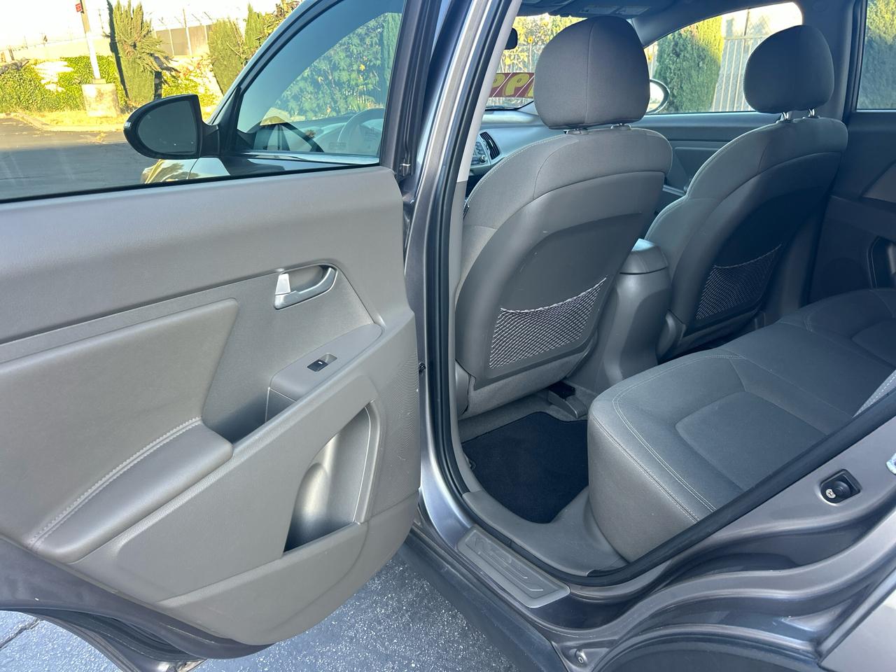 Kia Sportage AWD 4dr EX 2011