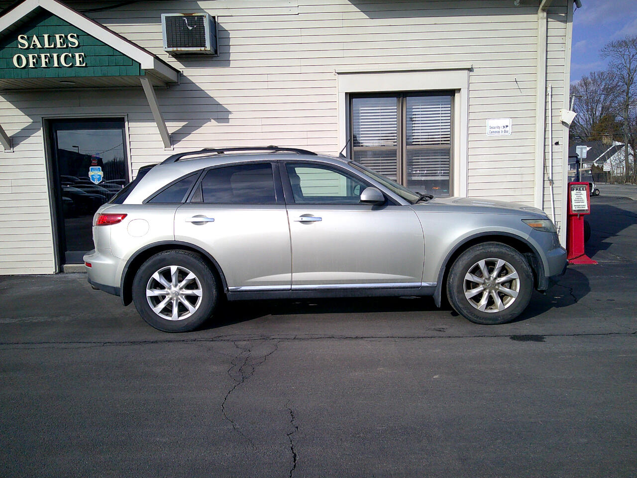 Used 2006 INFINITI FX 35 with VIN JNRAS08W16X204247 for sale in Brockport, NY