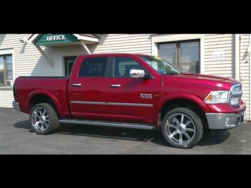 2015 RAM 1500 4WD Crew Cab 140.5" Laramie Limited