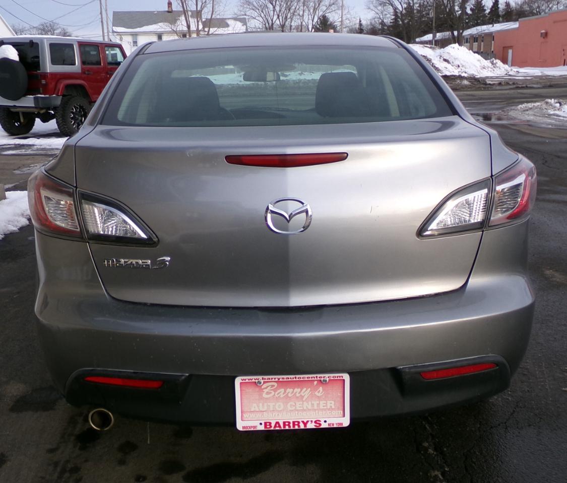 Mazda MAZDA3I  2010
