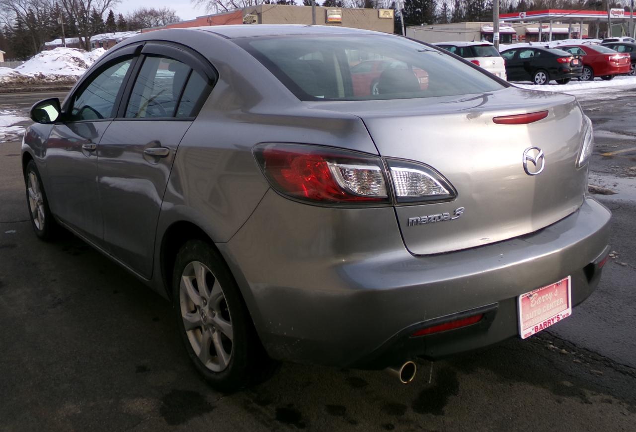 Mazda MAZDA3I  2010