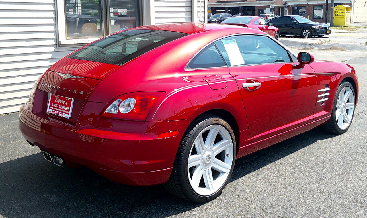2005 Chrysler Crossfire Limited photo 2