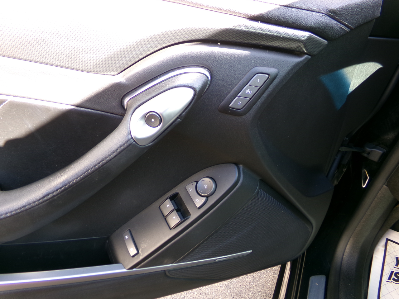 2011 Cadillac CTS Coupe Performance photo 5