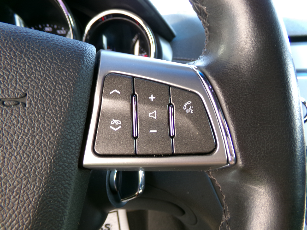 2011 Cadillac CTS Coupe Performance photo 9