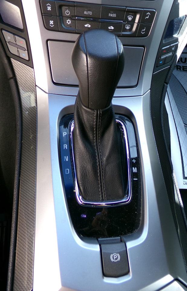 2011 Cadillac CTS Coupe Performance photo 12