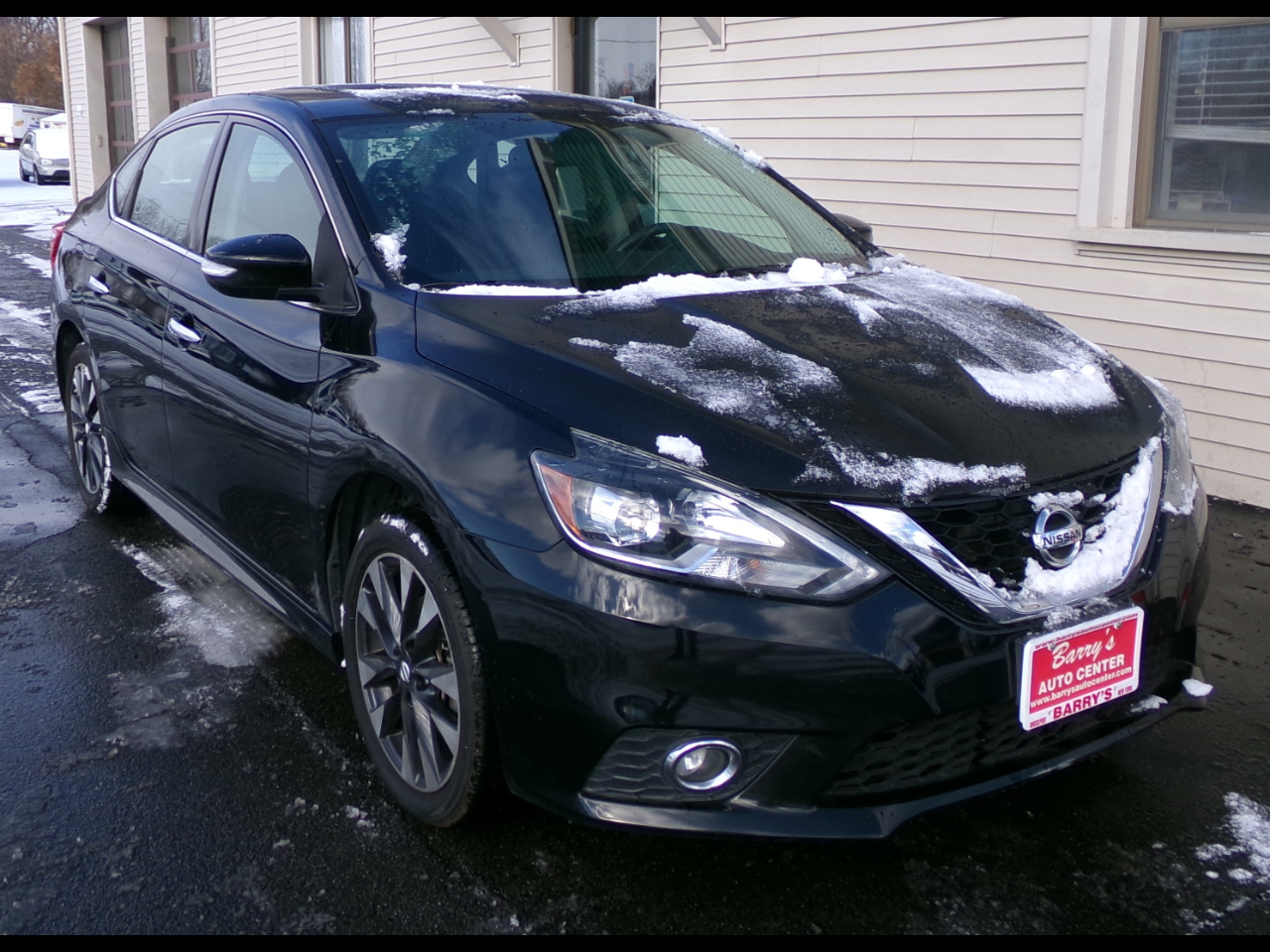 Nissan Sentra SR CVT 2017