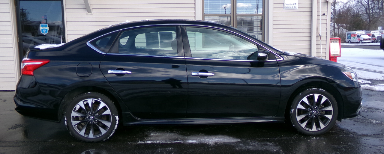 Nissan Sentra SR CVT 2017