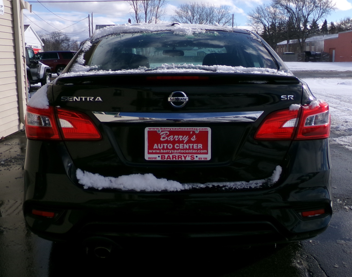 Nissan Sentra SR CVT 2017