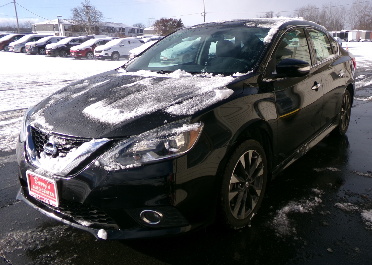 Nissan Sentra SR CVT 2017