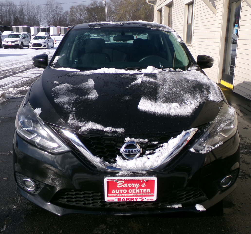 Nissan Sentra SR CVT 2017