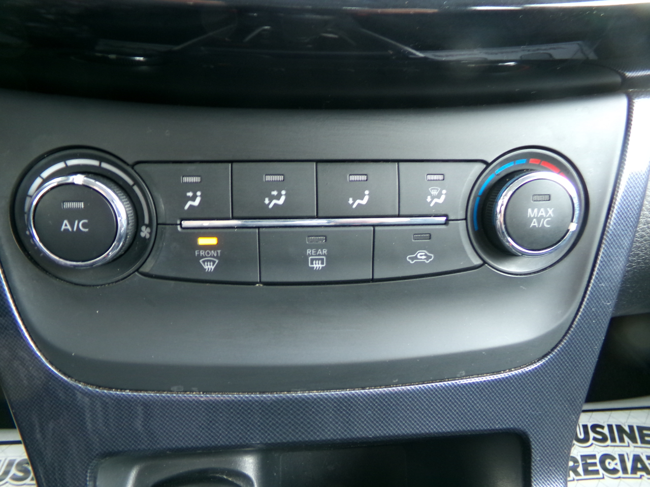 Nissan Sentra SR CVT 2017