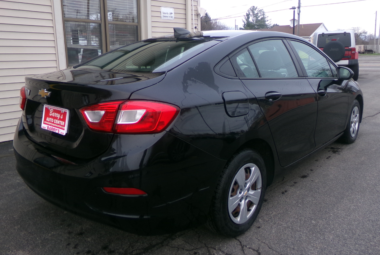 Chevrolet Cruze 4dr Sdn 1.4L LS w/1SB 2018