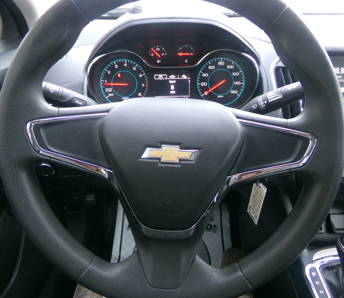 Chevrolet Cruze 4dr Sdn 1.4L LS w/1SB 2018