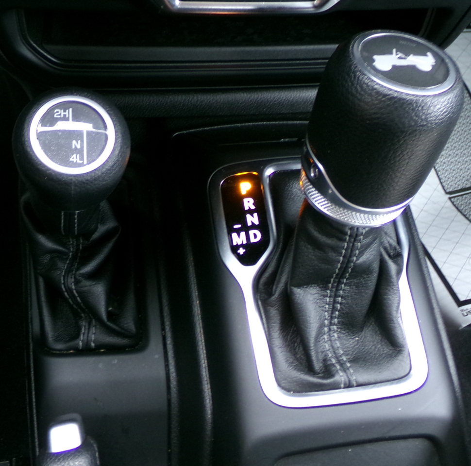 Jeep WRANGLER S  2024