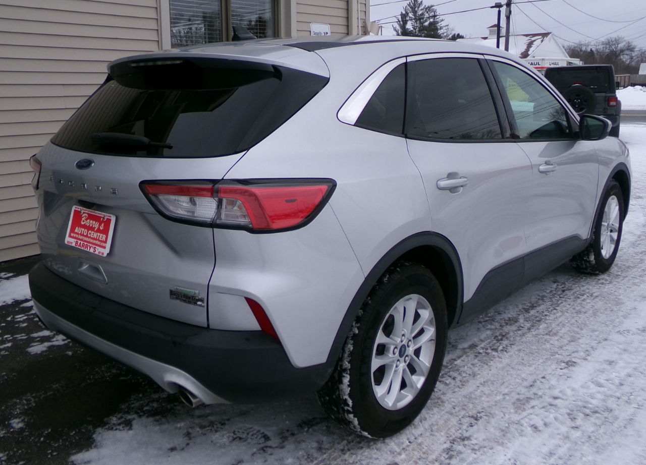 Ford ESCAPE SE  2020