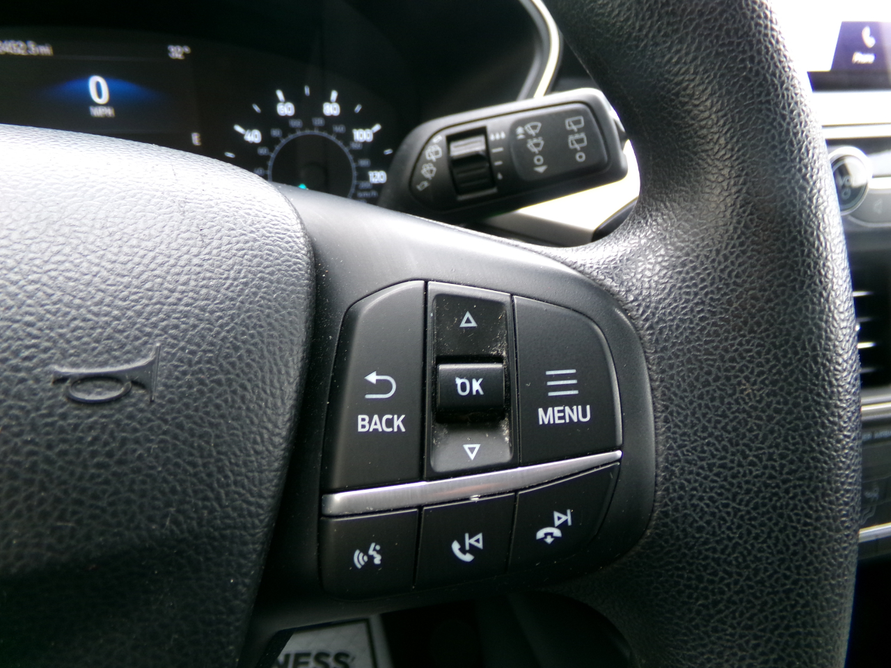 Ford ESCAPE SE  2020