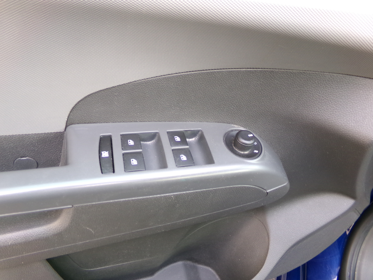 Chevrolet Sonic 5dr HB Auto LT 2013