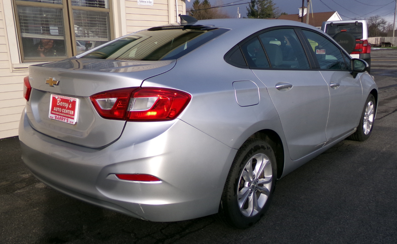 Chevrolet Cruze 4dr Sdn LS 2019