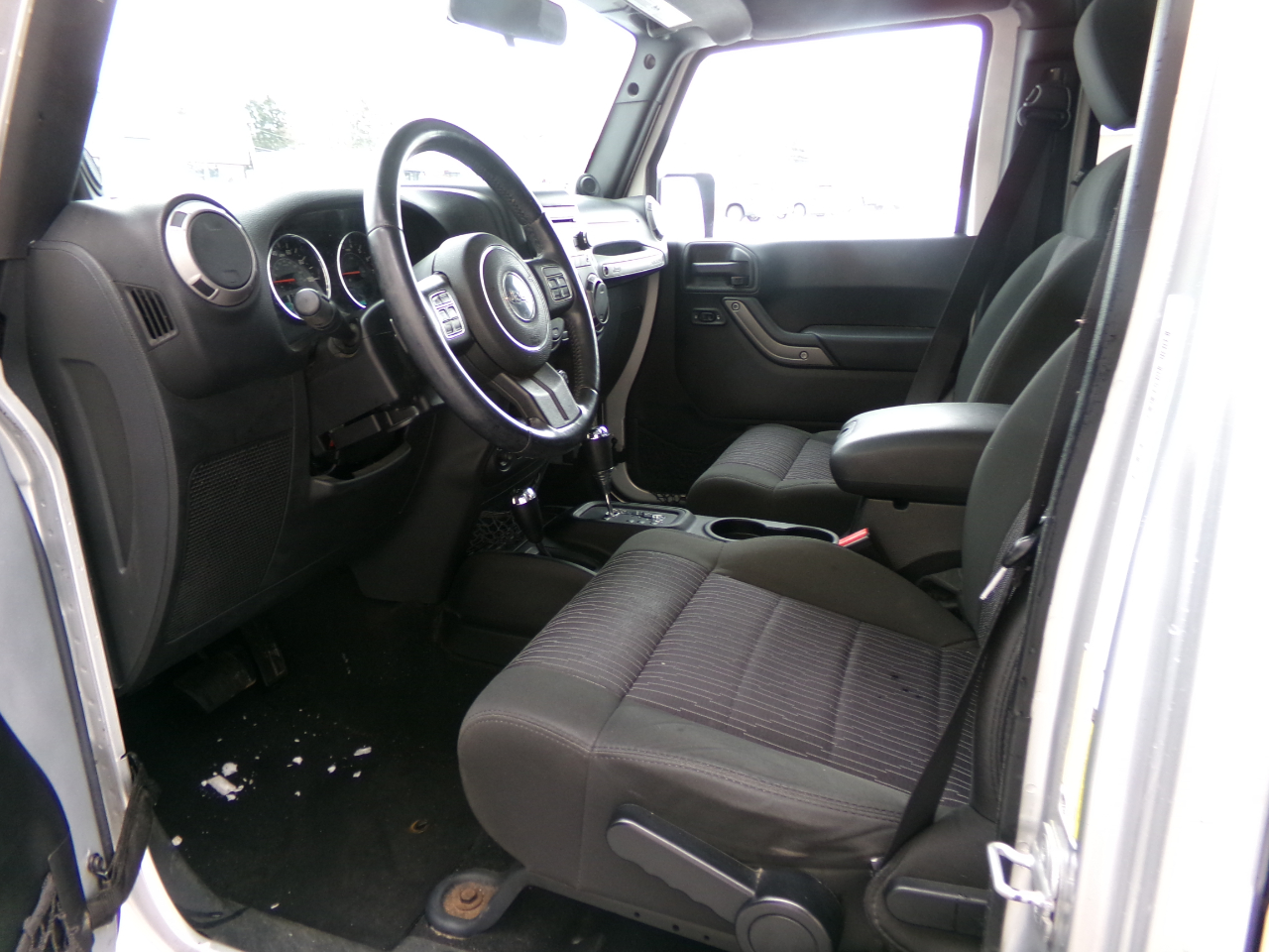 Jeep Wrangler Unlimited 4WD 4dr Sport 2012