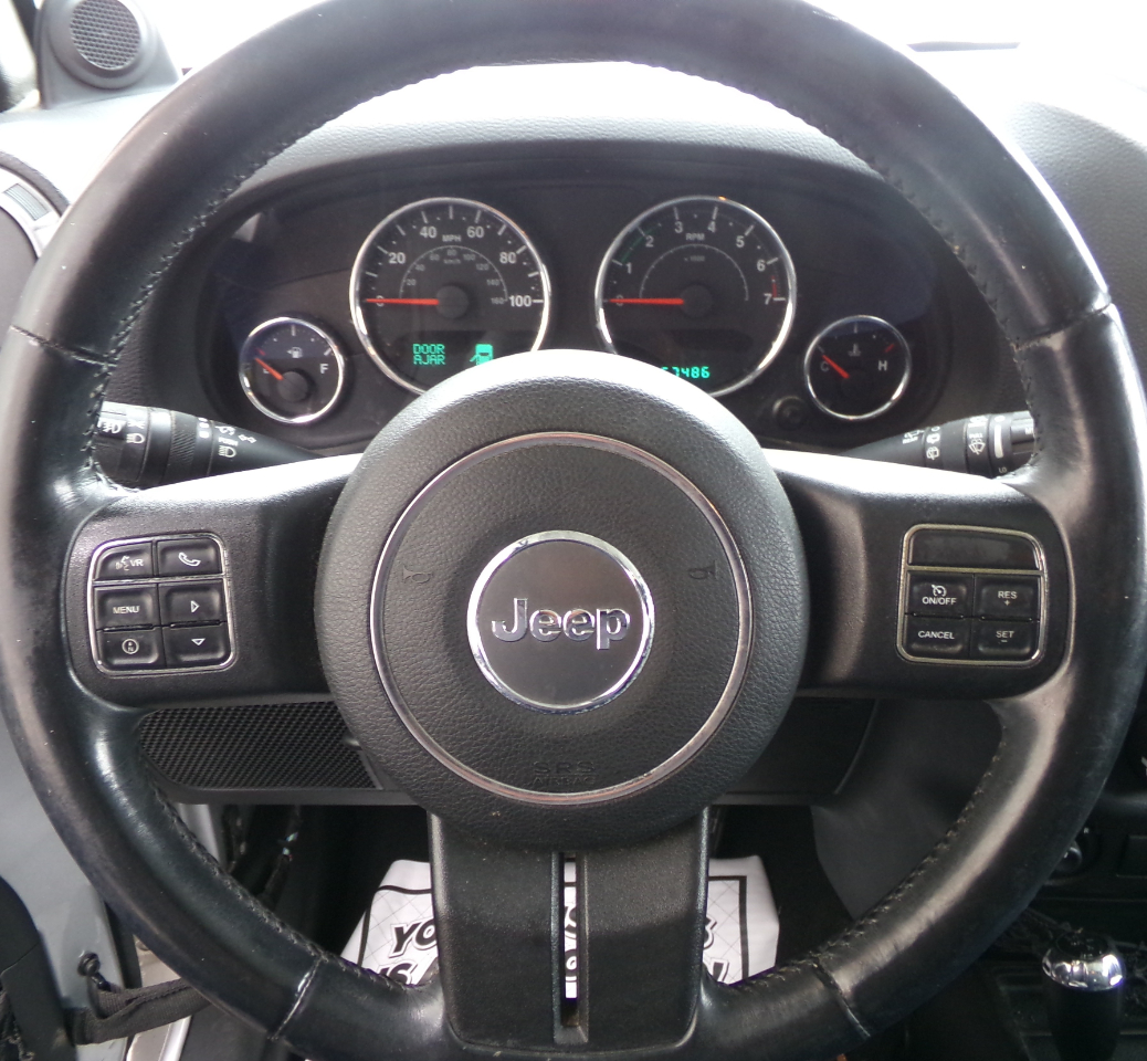 Jeep Wrangler Unlimited 4WD 4dr Sport 2012