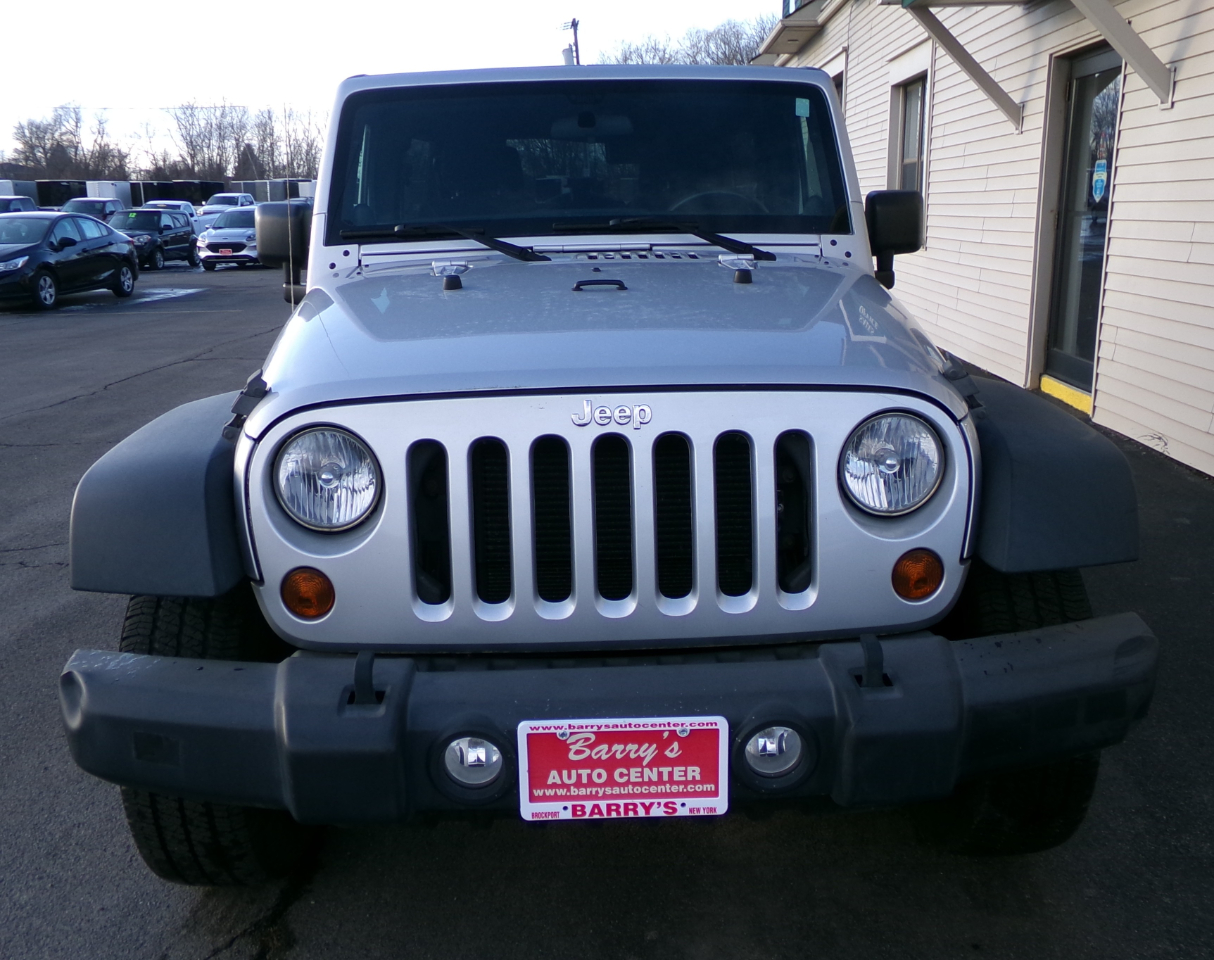 Jeep Wrangler Unlimited 4WD 4dr Sport 2012