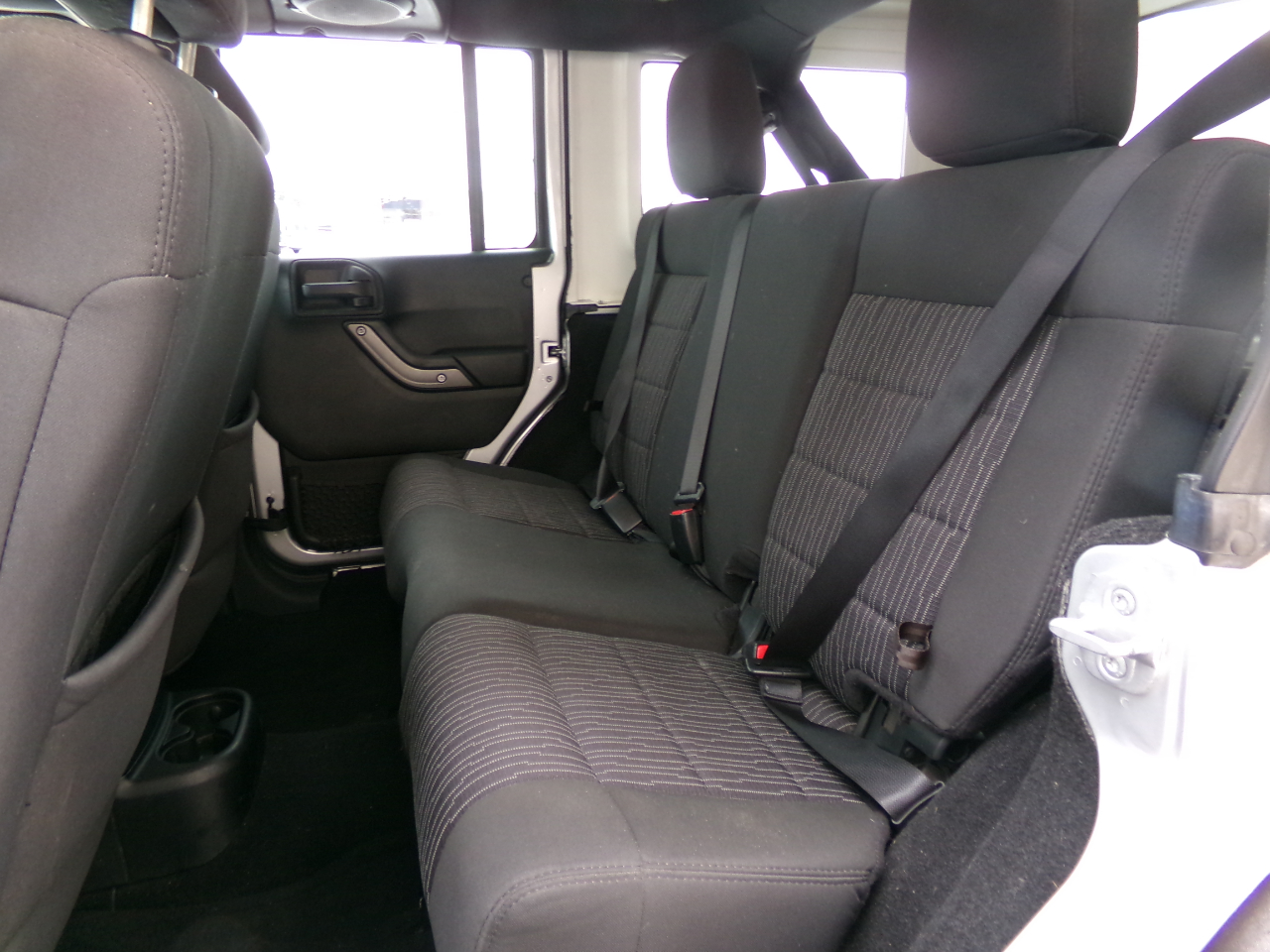 Jeep Wrangler Unlimited 4WD 4dr Sport 2012