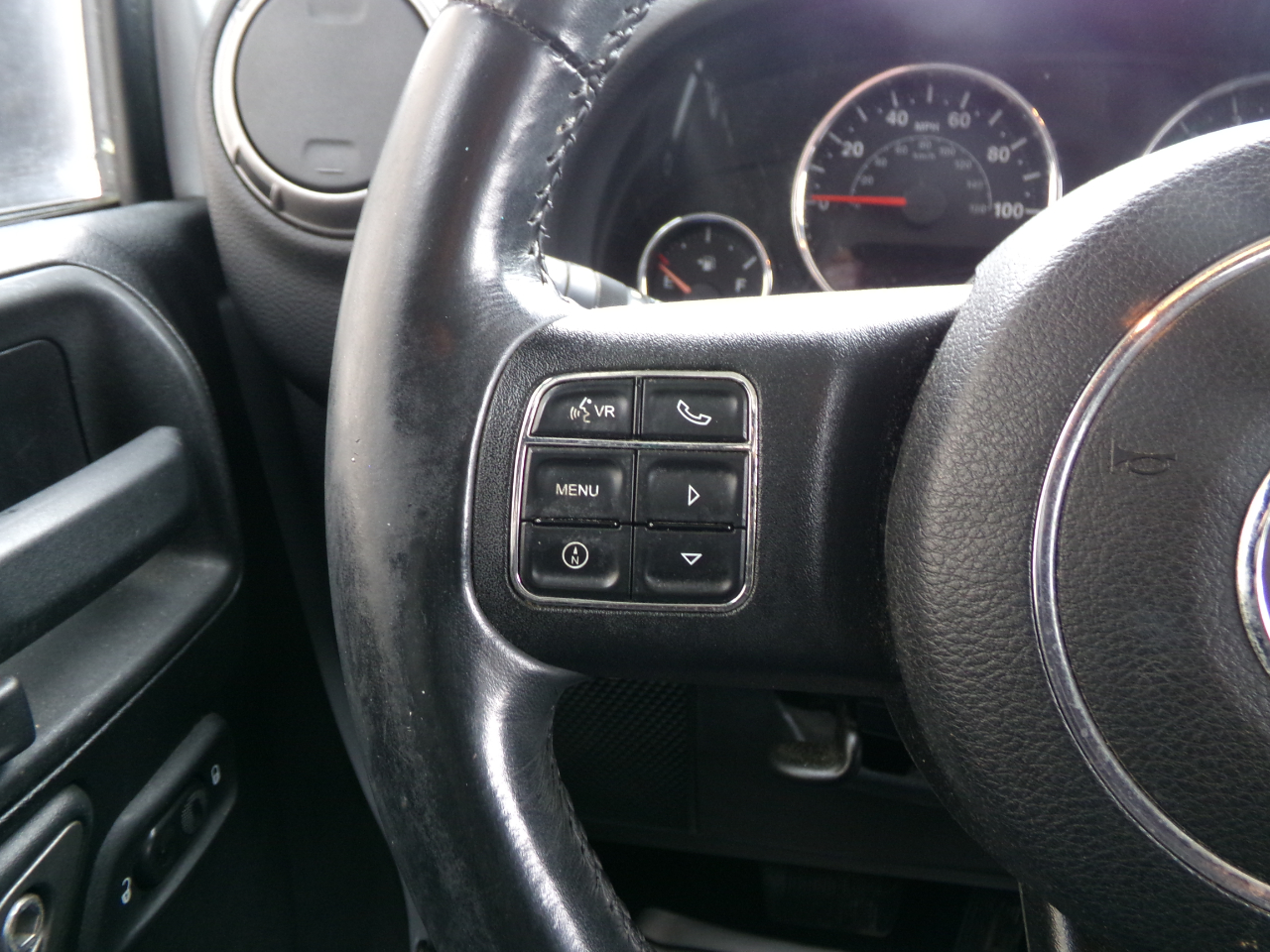 Jeep Wrangler Unlimited 4WD 4dr Sport 2012