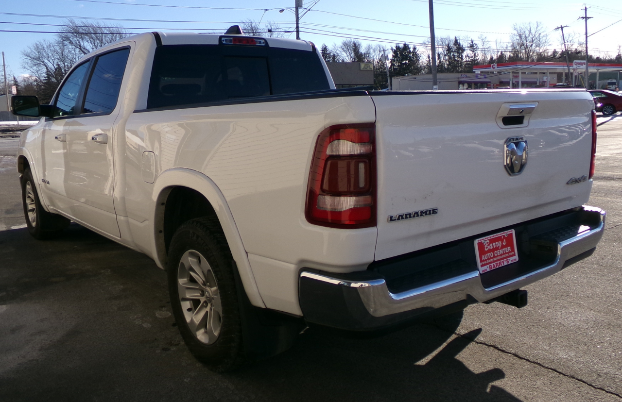 RAM 1500 Laramie 4x4 Crew Cab 6'4" Box 2020