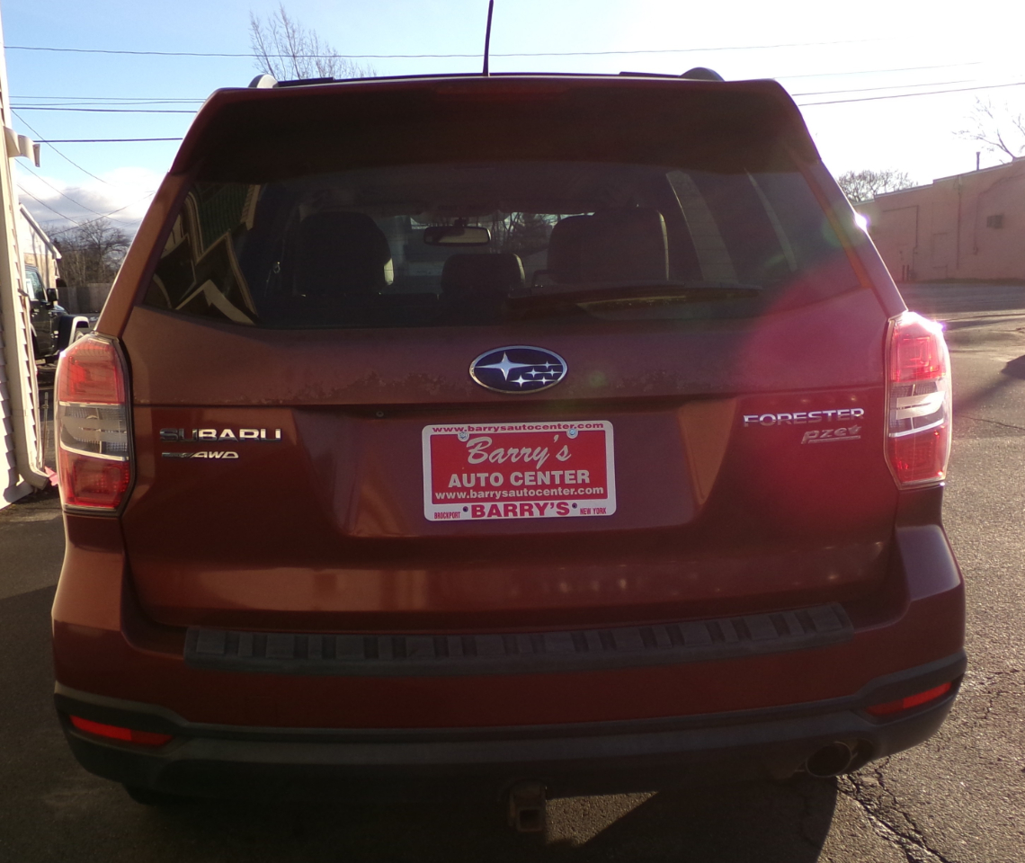 Subaru Forester 4dr CVT 2.5i Limited PZEV 2015