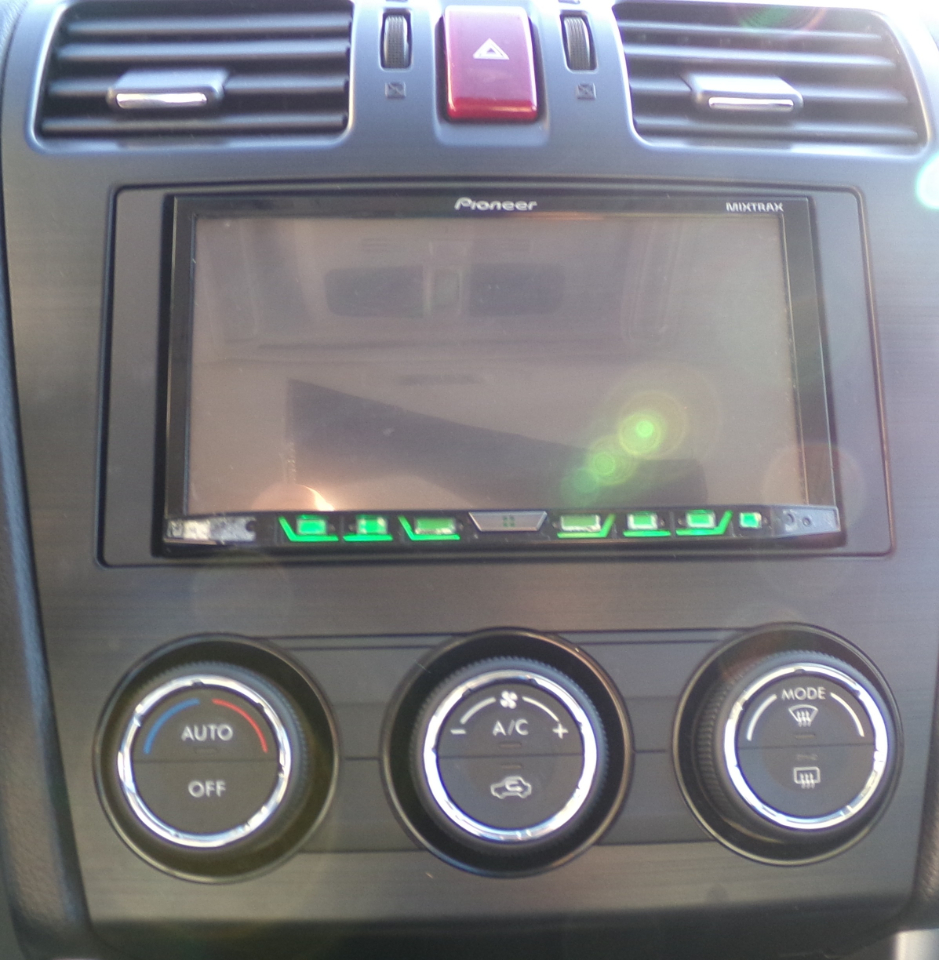 Subaru Forester 4dr CVT 2.5i Limited PZEV 2015