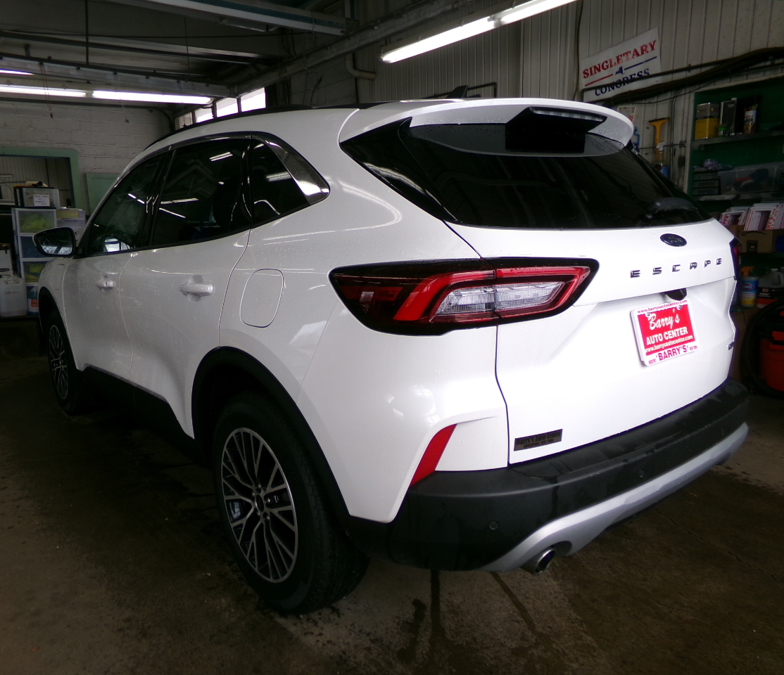 Ford Escape PHEV FWD 2024